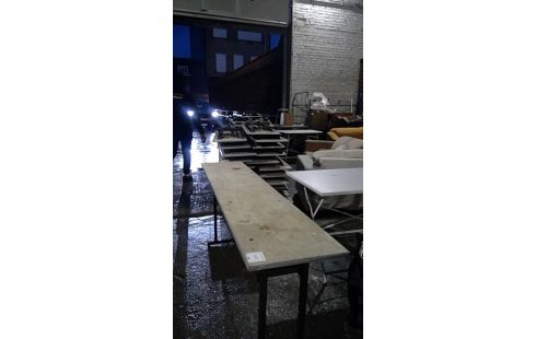 TABLE PLIANTE ETROITE