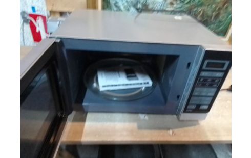 MICRO ONDES GRILL SHARP 900 WATTS GRIS