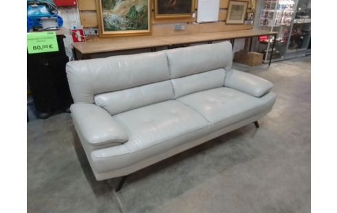 CANAPE 3 PLACES CUIR EN L'ETAT