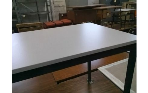 TABLE GRISE 120X60