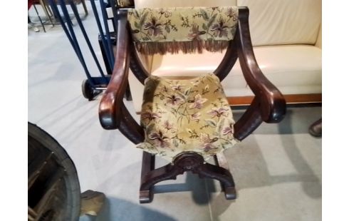 FAUTEUIL DAGOBERT TISSU ET BOIS