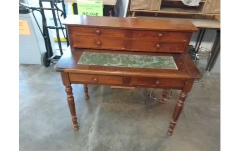 BUREAU SECRÉTAIRE EN L'ETAT