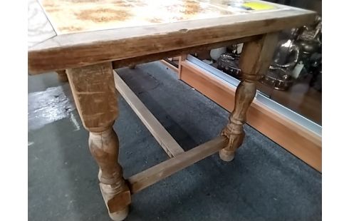 TABLE BASSE CARRELEE BOIS