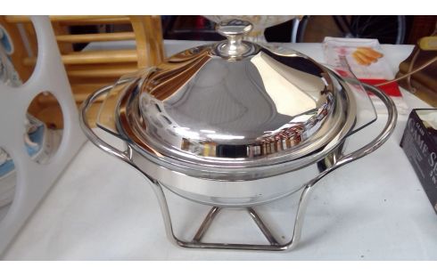 OPDIENSCHAAL IN VERZILVERDE HOUDER