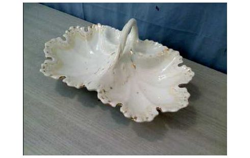 SCHALE BLATTFORM <KPM> PORZELLAN VERZIERT