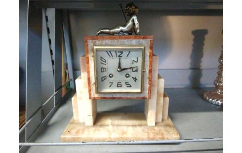 PENDULE MARBRE ART DECO