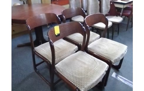 LOT DE 4 CHAISES BAUMANN STYLE TRAINEAU