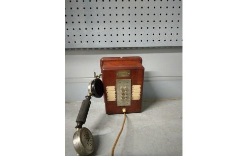 DECORATION TELEPHONE ANNEES 20  ACAJOU