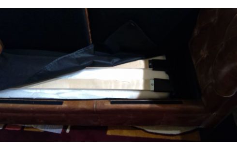 CANAPE CONVERTIBLE STYLE CHESTERFIELD