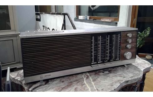 RADIO PHILIPS