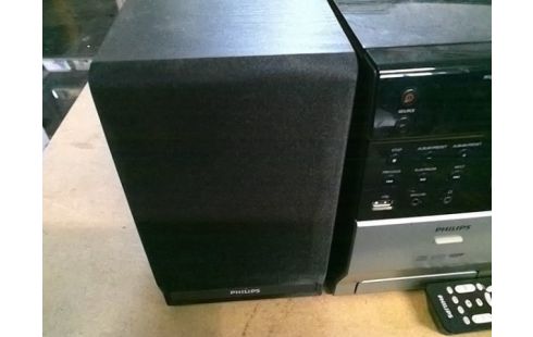 CHAINE HIFI PHILIPS AVEC TELECOMMANDE