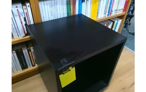CUBE DE RANGEMENT NOIR SUR ROULETTES