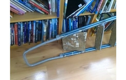 ESCABEAU 8 MARCHES METAL ET BOIS