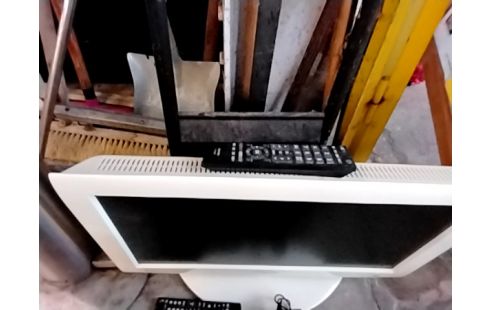 ECRAN TV TOSHIBA +TLC