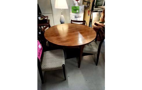 TABLE RONDE VINTAGE ALLONGÉS INTÉGRÉES