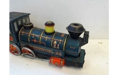 JOUET LOCOMOTIVE TOLE