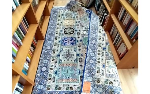 TAPIS BLEU GM 2M45/1M75