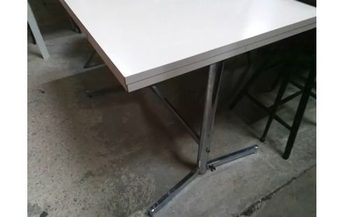 TABLE FORMICA BLANCHE