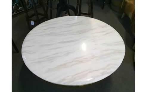 TABLE BASSE RONDE IMITATION MARBRE PIED DORE