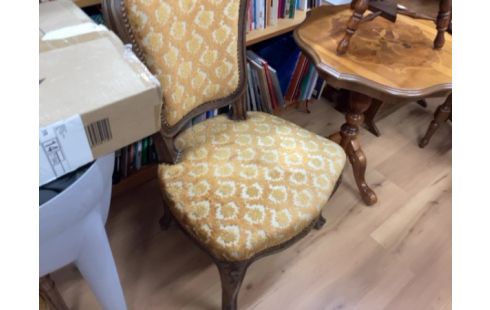 FAUTEUIL JAUNE