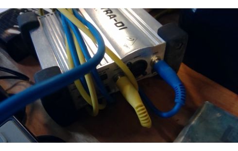 BOITE DIRECT PASSIVE  BEHRINGER DI