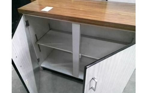 MEUBLE BAS FORMICA 2P