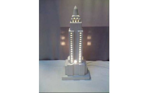 KERAMIKOPJEKT < EMPIRE STATE B. > BELEUCHTET