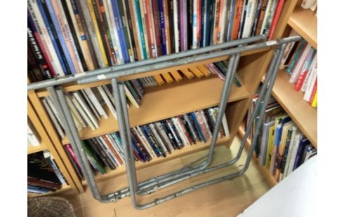 TRETEAU MÉTAL PAIRE