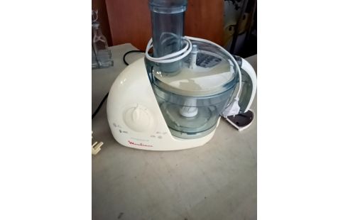 ROBOT MENAGER MOULINEX + ACC