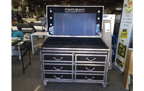 FLIGHT CASE MAQUILLAGE PROFESSIONNEL AVEC ACCESSOIRES PRESENTOIRS