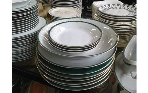 SERVICE DE TABLE LIMOGES SCALA PHILIPPE DESHOULIERES