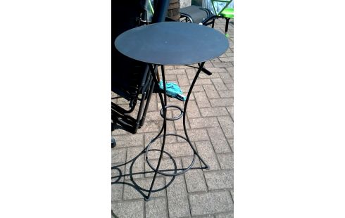 BIJZETTAFEL ROND IJZER ANTRACIET DRIEPOOT