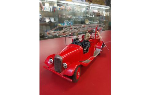 CAMION POMPIER ANNEES 30