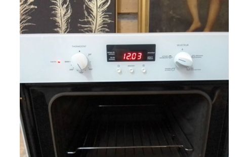 FOUR ENCASTRABLE BLANC FAURE