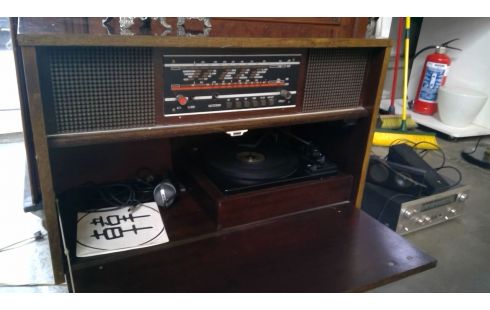 RADIOMEUBEL VINTAGE 