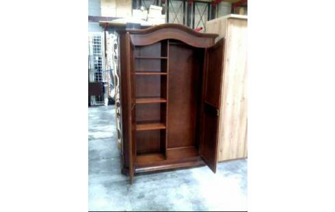 ARMOIRE CHAPEAU DE GENDARME