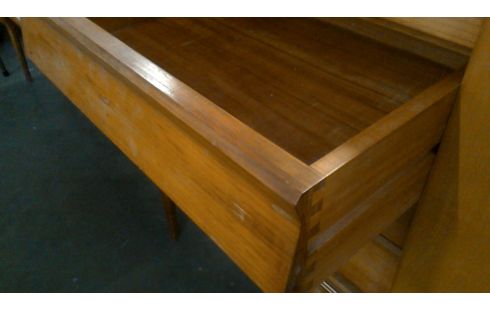 NIEDRIGES BUFFET IM VINTAGE-STIL 4 SCHUBLADEN