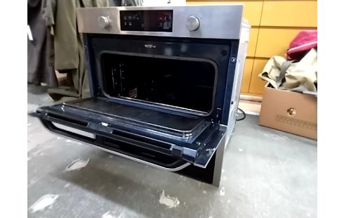 FOUR ENCASTRABLE SAMSUNG