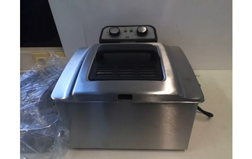 FRITEUSE ESSENTIEL B (ETAT NEUVE)