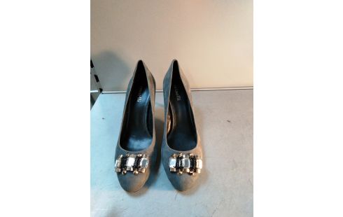 CHAUSSURES ESCARPIN MINELLI T40