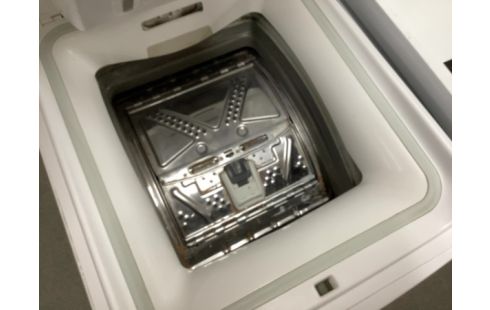 MACHINE A LAVER INDESIT