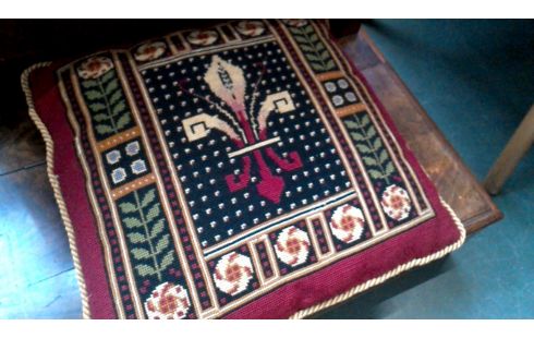 RECLINATORIO 2 PUERTAS ABATIBLES MARQUETERÍA