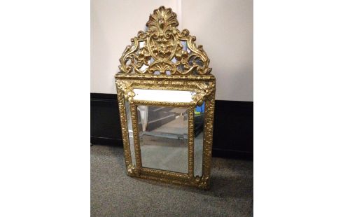 MIROIR PARECLOSES LAITON REPOUSSÉ