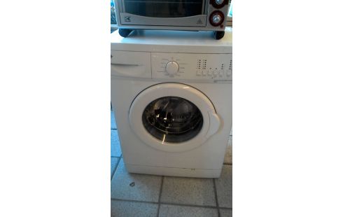 MACHINE A LAVER FAR 6KG