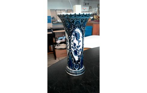 VASE  DELFT