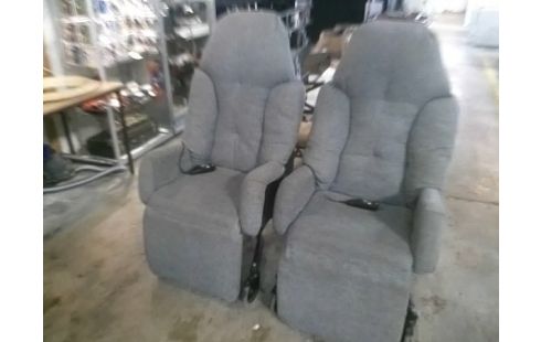 FAUTEUIL RELAX ELECTRIQUE SUR ROULETTE