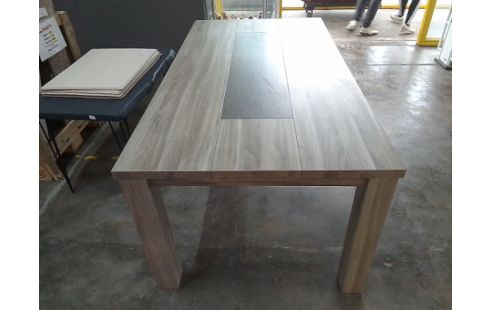 TABLE SALLE A MANGER IMITATION BETON EN L'ETAT