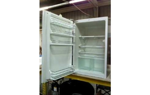 EINBAUKÜHLSCHRANK <MIELE> K521