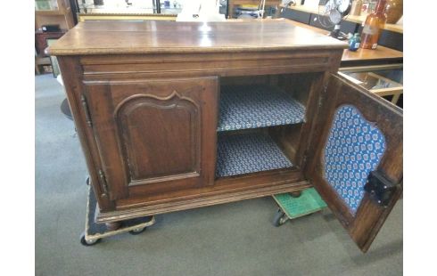 BAHUT STYLE LOUIS XIV NOYER