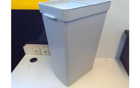 POUBELLE IKEA GRISE